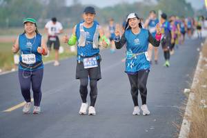 BIB: 40398, 44213
                            <button type="button" onclick="openModal(11879896)" class="btn btn-primary btn-sm float-right btn-popup" data-toggle="modal" data-target=".modal-high-quality">
                        <i class="fas fa-shopping-cart"></i> Add to Cart
                    </button>
                                            <button type="button" onclick="isThisMe(11879896, true)" class="btn btn-success btn-sm float-right btn-popup btn-isme hidden" data-toggle="tooltip" data-placement="bottom" title="นี่คือรูปของคุณใช่ไหม คลิกที่นี่เพื่อเอาเข้าอัลบั้ม">
                        <i class="fas fa-plus"></i> Add to album
                    </button>
                    <button type="button" onclick="isThisMe(11879896, false)" class="btn btn-warning btn-sm float-right btn-popup btn-isnotme hidden">
                        <i class="fas fa-ban"></i> Remove from album
                    </button>