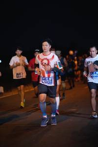 BIB: 41410, 45902, 45725
                            <button type="button" onclick="openModal(12184254)" class="btn btn-primary btn-sm float-right btn-popup" data-toggle="modal" data-target=".modal-high-quality">
                        <i class="fas fa-shopping-cart"></i> Add to Cart
                    </button>
                                            <button type="button" onclick="isThisMe(12184254, true)" class="btn btn-success btn-sm float-right btn-popup btn-isme hidden" data-toggle="tooltip" data-placement="bottom" title="นี่คือรูปของคุณใช่ไหม คลิกที่นี่เพื่อเอาเข้าอัลบั้ม">
                        <i class="fas fa-plus"></i> Add to album
                    </button>
                    <button type="button" onclick="isThisMe(12184254, false)" class="btn btn-warning btn-sm float-right btn-popup btn-isnotme hidden">
                        <i class="fas fa-ban"></i> Remove from album
                    </button>