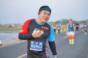 BIB: 723
                            <button type="button" onclick="openModal(10533062)" class="btn btn-primary btn-sm float-right btn-popup" data-toggle="modal" data-target=".modal-high-quality">
                        <i class="fas fa-shopping-cart"></i> Add to Cart
                    </button>
                                            <button type="button" onclick="isThisMe(10533062, true)" class="btn btn-success btn-sm float-right btn-popup btn-isme hidden" data-toggle="tooltip" data-placement="bottom" title="นี่คือรูปของคุณใช่ไหม คลิกที่นี่เพื่อเอาเข้าอัลบั้ม">
                        <i class="fas fa-plus"></i> Add to album
                    </button>
                    <button type="button" onclick="isThisMe(10533062, false)" class="btn btn-warning btn-sm float-right btn-popup btn-isnotme hidden">
                        <i class="fas fa-ban"></i> Remove from album
                    </button>