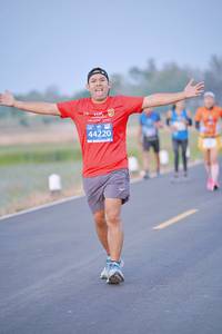 BIB: 0800
                            <button type="button" onclick="openModal(10529104)" class="btn btn-primary btn-sm float-right btn-popup" data-toggle="modal" data-target=".modal-high-quality">
                        <i class="fas fa-shopping-cart"></i> Add to Cart
                    </button>
                                            <button type="button" onclick="isThisMe(10529104, true)" class="btn btn-success btn-sm float-right btn-popup btn-isme hidden" data-toggle="tooltip" data-placement="bottom" title="นี่คือรูปของคุณใช่ไหม คลิกที่นี่เพื่อเอาเข้าอัลบั้ม">
                        <i class="fas fa-plus"></i> Add to album
                    </button>
                    <button type="button" onclick="isThisMe(10529104, false)" class="btn btn-warning btn-sm float-right btn-popup btn-isnotme hidden">
                        <i class="fas fa-ban"></i> Remove from album
                    </button>