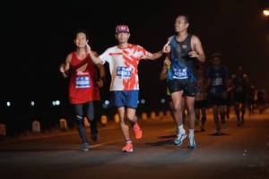 BIB: 40883, 42392, 80808
                            <button type="button" onclick="openModal(12480979)" class="btn btn-primary btn-sm float-right btn-popup" data-toggle="modal" data-target=".modal-high-quality">
                        <i class="fas fa-shopping-cart"></i> Add to Cart
                    </button>
                                            <button type="button" onclick="isThisMe(12480979, true)" class="btn btn-success btn-sm float-right btn-popup btn-isme hidden" data-toggle="tooltip" data-placement="bottom" title="นี่คือรูปของคุณใช่ไหม คลิกที่นี่เพื่อเอาเข้าอัลบั้ม">
                        <i class="fas fa-plus"></i> Add to album
                    </button>
                    <button type="button" onclick="isThisMe(12480979, false)" class="btn btn-warning btn-sm float-right btn-popup btn-isnotme hidden">
                        <i class="fas fa-ban"></i> Remove from album
                    </button>