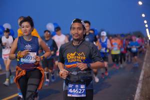 BIB: 46039, 44627
                            <button type="button" onclick="openModal(12158605)" class="btn btn-primary btn-sm float-right btn-popup" data-toggle="modal" data-target=".modal-high-quality">
                        <i class="fas fa-shopping-cart"></i> Add to Cart
                    </button>
                                            <button type="button" onclick="isThisMe(12158605, true)" class="btn btn-success btn-sm float-right btn-popup btn-isme hidden" data-toggle="tooltip" data-placement="bottom" title="นี่คือรูปของคุณใช่ไหม คลิกที่นี่เพื่อเอาเข้าอัลบั้ม">
                        <i class="fas fa-plus"></i> Add to album
                    </button>
                    <button type="button" onclick="isThisMe(12158605, false)" class="btn btn-warning btn-sm float-right btn-popup btn-isnotme hidden">
                        <i class="fas fa-ban"></i> Remove from album
                    </button>