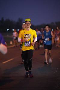 BIB: 421
                            <button type="button" onclick="openModal(12150781)" class="btn btn-primary btn-sm float-right btn-popup" data-toggle="modal" data-target=".modal-high-quality">
                        <i class="fas fa-shopping-cart"></i> Add to Cart
                    </button>
                                            <button type="button" onclick="isThisMe(12150781, true)" class="btn btn-success btn-sm float-right btn-popup btn-isme hidden" data-toggle="tooltip" data-placement="bottom" title="นี่คือรูปของคุณใช่ไหม คลิกที่นี่เพื่อเอาเข้าอัลบั้ม">
                        <i class="fas fa-plus"></i> Add to album
                    </button>
                    <button type="button" onclick="isThisMe(12150781, false)" class="btn btn-warning btn-sm float-right btn-popup btn-isnotme hidden">
                        <i class="fas fa-ban"></i> Remove from album
                    </button>