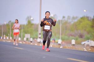 BIB: 50068, 52083
                            <button type="button" onclick="openModal(10535679)" class="btn btn-primary btn-sm float-right btn-popup" data-toggle="modal" data-target=".modal-high-quality">
                        <i class="fas fa-shopping-cart"></i> Add to Cart
                    </button>
                                            <button type="button" onclick="isThisMe(10535679, true)" class="btn btn-success btn-sm float-right btn-popup btn-isme hidden" data-toggle="tooltip" data-placement="bottom" title="นี่คือรูปของคุณใช่ไหม คลิกที่นี่เพื่อเอาเข้าอัลบั้ม">
                        <i class="fas fa-plus"></i> Add to album
                    </button>
                    <button type="button" onclick="isThisMe(10535679, false)" class="btn btn-warning btn-sm float-right btn-popup btn-isnotme hidden">
                        <i class="fas fa-ban"></i> Remove from album
                    </button>