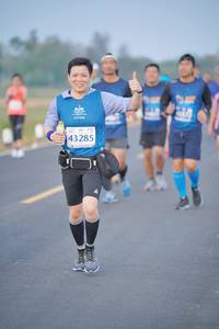 BIB: 0509, 53319, 53151, 2781
                            <button type="button" onclick="openModal(10529593)" class="btn btn-primary btn-sm float-right btn-popup" data-toggle="modal" data-target=".modal-high-quality">
                        <i class="fas fa-shopping-cart"></i> Add to Cart
                    </button>
                                            <button type="button" onclick="isThisMe(10529593, true)" class="btn btn-success btn-sm float-right btn-popup btn-isme hidden" data-toggle="tooltip" data-placement="bottom" title="นี่คือรูปของคุณใช่ไหม คลิกที่นี่เพื่อเอาเข้าอัลบั้ม">
                        <i class="fas fa-plus"></i> Add to album
                    </button>
                    <button type="button" onclick="isThisMe(10529593, false)" class="btn btn-warning btn-sm float-right btn-popup btn-isnotme hidden">
                        <i class="fas fa-ban"></i> Remove from album
                    </button>