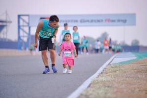 BIB: 50107, 
                            <button type="button" onclick="openModal(10535881)" class="btn btn-primary btn-sm float-right btn-popup" data-toggle="modal" data-target=".modal-high-quality">
                        <i class="fas fa-shopping-cart"></i> Add to Cart
                    </button>
                                            <button type="button" onclick="isThisMe(10535881, true)" class="btn btn-success btn-sm float-right btn-popup btn-isme hidden" data-toggle="tooltip" data-placement="bottom" title="นี่คือรูปของคุณใช่ไหม คลิกที่นี่เพื่อเอาเข้าอัลบั้ม">
                        <i class="fas fa-plus"></i> Add to album
                    </button>
                    <button type="button" onclick="isThisMe(10535881, false)" class="btn btn-warning btn-sm float-right btn-popup btn-isnotme hidden">
                        <i class="fas fa-ban"></i> Remove from album
                    </button>