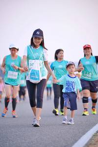 BIB: 51900, 51038
                            <button type="button" onclick="openModal(10535386)" class="btn btn-primary btn-sm float-right btn-popup" data-toggle="modal" data-target=".modal-high-quality">
                        <i class="fas fa-shopping-cart"></i> Add to Cart
                    </button>
                                            <button type="button" onclick="isThisMe(10535386, true)" class="btn btn-success btn-sm float-right btn-popup btn-isme hidden" data-toggle="tooltip" data-placement="bottom" title="นี่คือรูปของคุณใช่ไหม คลิกที่นี่เพื่อเอาเข้าอัลบั้ม">
                        <i class="fas fa-plus"></i> Add to album
                    </button>
                    <button type="button" onclick="isThisMe(10535386, false)" class="btn btn-warning btn-sm float-right btn-popup btn-isnotme hidden">
                        <i class="fas fa-ban"></i> Remove from album
                    </button>