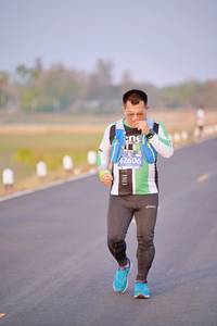 BIB: 5320
                            <button type="button" onclick="openModal(10537711)" class="btn btn-primary btn-sm float-right btn-popup" data-toggle="modal" data-target=".modal-high-quality">
                        <i class="fas fa-shopping-cart"></i> Add to Cart
                    </button>
                                            <button type="button" onclick="isThisMe(10537711, true)" class="btn btn-success btn-sm float-right btn-popup btn-isme hidden" data-toggle="tooltip" data-placement="bottom" title="นี่คือรูปของคุณใช่ไหม คลิกที่นี่เพื่อเอาเข้าอัลบั้ม">
                        <i class="fas fa-plus"></i> Add to album
                    </button>
                    <button type="button" onclick="isThisMe(10537711, false)" class="btn btn-warning btn-sm float-right btn-popup btn-isnotme hidden">
                        <i class="fas fa-ban"></i> Remove from album
                    </button>