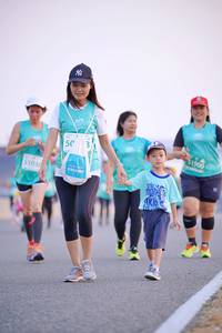 BIB: 1900, 5103
                            <button type="button" onclick="openModal(10535370)" class="btn btn-primary btn-sm float-right btn-popup" data-toggle="modal" data-target=".modal-high-quality">
                        <i class="fas fa-shopping-cart"></i> Add to Cart
                    </button>
                                            <button type="button" onclick="isThisMe(10535370, true)" class="btn btn-success btn-sm float-right btn-popup btn-isme hidden" data-toggle="tooltip" data-placement="bottom" title="นี่คือรูปของคุณใช่ไหม คลิกที่นี่เพื่อเอาเข้าอัลบั้ม">
                        <i class="fas fa-plus"></i> Add to album
                    </button>
                    <button type="button" onclick="isThisMe(10535370, false)" class="btn btn-warning btn-sm float-right btn-popup btn-isnotme hidden">
                        <i class="fas fa-ban"></i> Remove from album
                    </button>