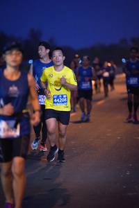 BIB: 44208, 424
                            <button type="button" onclick="openModal(12148967)" class="btn btn-primary btn-sm float-right btn-popup" data-toggle="modal" data-target=".modal-high-quality">
                        <i class="fas fa-shopping-cart"></i> Add to Cart
                    </button>
                                            <button type="button" onclick="isThisMe(12148967, true)" class="btn btn-success btn-sm float-right btn-popup btn-isme hidden" data-toggle="tooltip" data-placement="bottom" title="นี่คือรูปของคุณใช่ไหม คลิกที่นี่เพื่อเอาเข้าอัลบั้ม">
                        <i class="fas fa-plus"></i> Add to album
                    </button>
                    <button type="button" onclick="isThisMe(12148967, false)" class="btn btn-warning btn-sm float-right btn-popup btn-isnotme hidden">
                        <i class="fas fa-ban"></i> Remove from album
                    </button>