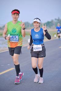 BIB: 52584, 52359
                            <button type="button" onclick="openModal(10528768)" class="btn btn-primary btn-sm float-right btn-popup" data-toggle="modal" data-target=".modal-high-quality">
                        <i class="fas fa-shopping-cart"></i> Add to Cart
                    </button>
                                            <button type="button" onclick="isThisMe(10528768, true)" class="btn btn-success btn-sm float-right btn-popup btn-isme hidden" data-toggle="tooltip" data-placement="bottom" title="นี่คือรูปของคุณใช่ไหม คลิกที่นี่เพื่อเอาเข้าอัลบั้ม">
                        <i class="fas fa-plus"></i> Add to album
                    </button>
                    <button type="button" onclick="isThisMe(10528768, false)" class="btn btn-warning btn-sm float-right btn-popup btn-isnotme hidden">
                        <i class="fas fa-ban"></i> Remove from album
                    </button>