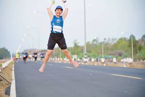 BIB: 53014, 53299
                            <button type="button" onclick="openModal(10535165)" class="btn btn-primary btn-sm float-right btn-popup" data-toggle="modal" data-target=".modal-high-quality">
                        <i class="fas fa-shopping-cart"></i> Add to Cart
                    </button>
                                            <button type="button" onclick="isThisMe(10535165, true)" class="btn btn-success btn-sm float-right btn-popup btn-isme hidden" data-toggle="tooltip" data-placement="bottom" title="นี่คือรูปของคุณใช่ไหม คลิกที่นี่เพื่อเอาเข้าอัลบั้ม">
                        <i class="fas fa-plus"></i> Add to album
                    </button>
                    <button type="button" onclick="isThisMe(10535165, false)" class="btn btn-warning btn-sm float-right btn-popup btn-isnotme hidden">
                        <i class="fas fa-ban"></i> Remove from album
                    </button>