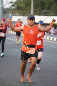 BIB: 1296, 22289
                            <button type="button" onclick="openModal(11357836)" class="btn btn-primary btn-sm float-right btn-popup" data-toggle="modal" data-target=".modal-high-quality">
                        <i class="fas fa-shopping-cart"></i> Add to Cart
                    </button>
                                            <button type="button" onclick="isThisMe(11357836, true)" class="btn btn-success btn-sm float-right btn-popup btn-isme hidden" data-toggle="tooltip" data-placement="bottom" title="นี่คือรูปของคุณใช่ไหม คลิกที่นี่เพื่อเอาเข้าอัลบั้ม">
                        <i class="fas fa-plus"></i> Add to album
                    </button>
                    <button type="button" onclick="isThisMe(11357836, false)" class="btn btn-warning btn-sm float-right btn-popup btn-isnotme hidden">
                        <i class="fas fa-ban"></i> Remove from album
                    </button>