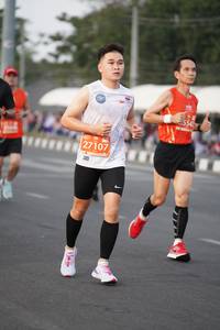 BIB: 554, 27107
                            <button type="button" onclick="openModal(11292392)" class="btn btn-primary btn-sm float-right btn-popup" data-toggle="modal" data-target=".modal-high-quality">
                        <i class="fas fa-shopping-cart"></i> Add to Cart
                    </button>
                                            <button type="button" onclick="isThisMe(11292392, true)" class="btn btn-success btn-sm float-right btn-popup btn-isme hidden" data-toggle="tooltip" data-placement="bottom" title="นี่คือรูปของคุณใช่ไหม คลิกที่นี่เพื่อเอาเข้าอัลบั้ม">
                        <i class="fas fa-plus"></i> Add to album
                    </button>
                    <button type="button" onclick="isThisMe(11292392, false)" class="btn btn-warning btn-sm float-right btn-popup btn-isnotme hidden">
                        <i class="fas fa-ban"></i> Remove from album
                    </button>