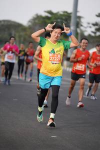 BIB: 20075
                            <button type="button" onclick="openModal(11267268)" class="btn btn-primary btn-sm float-right btn-popup" data-toggle="modal" data-target=".modal-high-quality">
                        <i class="fas fa-shopping-cart"></i> Add to Cart
                    </button>
                                            <button type="button" onclick="isThisMe(11267268, true)" class="btn btn-success btn-sm float-right btn-popup btn-isme hidden" data-toggle="tooltip" data-placement="bottom" title="นี่คือรูปของคุณใช่ไหม คลิกที่นี่เพื่อเอาเข้าอัลบั้ม">
                        <i class="fas fa-plus"></i> Add to album
                    </button>
                    <button type="button" onclick="isThisMe(11267268, false)" class="btn btn-warning btn-sm float-right btn-popup btn-isnotme hidden">
                        <i class="fas fa-ban"></i> Remove from album
                    </button>
