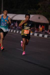 BIB: 41217, 20090
                            <button type="button" onclick="openModal(11016830)" class="btn btn-primary btn-sm float-right btn-popup" data-toggle="modal" data-target=".modal-high-quality">
                        <i class="fas fa-shopping-cart"></i> Add to Cart
                    </button>
                                            <button type="button" onclick="isThisMe(11016830, true)" class="btn btn-success btn-sm float-right btn-popup btn-isme hidden" data-toggle="tooltip" data-placement="bottom" title="นี่คือรูปของคุณใช่ไหม คลิกที่นี่เพื่อเอาเข้าอัลบั้ม">
                        <i class="fas fa-plus"></i> Add to album
                    </button>
                    <button type="button" onclick="isThisMe(11016830, false)" class="btn btn-warning btn-sm float-right btn-popup btn-isnotme hidden">
                        <i class="fas fa-ban"></i> Remove from album
                    </button>
