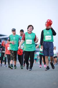 BIB: 51293, 51356, 403
                            <button type="button" onclick="openModal(10562530)" class="btn btn-primary btn-sm float-right btn-popup" data-toggle="modal" data-target=".modal-high-quality">
                        <i class="fas fa-shopping-cart"></i> Add to Cart
                    </button>
                                            <button type="button" onclick="isThisMe(10562530, true)" class="btn btn-success btn-sm float-right btn-popup btn-isme hidden" data-toggle="tooltip" data-placement="bottom" title="นี่คือรูปของคุณใช่ไหม คลิกที่นี่เพื่อเอาเข้าอัลบั้ม">
                        <i class="fas fa-plus"></i> Add to album
                    </button>
                    <button type="button" onclick="isThisMe(10562530, false)" class="btn btn-warning btn-sm float-right btn-popup btn-isnotme hidden">
                        <i class="fas fa-ban"></i> Remove from album
                    </button>