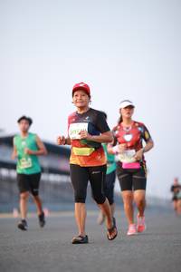 BIB: 5070
                            <button type="button" onclick="openModal(10538203)" class="btn btn-primary btn-sm float-right btn-popup" data-toggle="modal" data-target=".modal-high-quality">
                        <i class="fas fa-shopping-cart"></i> Add to Cart
                    </button>
                                            <button type="button" onclick="isThisMe(10538203, true)" class="btn btn-success btn-sm float-right btn-popup btn-isme hidden" data-toggle="tooltip" data-placement="bottom" title="นี่คือรูปของคุณใช่ไหม คลิกที่นี่เพื่อเอาเข้าอัลบั้ม">
                        <i class="fas fa-plus"></i> Add to album
                    </button>
                    <button type="button" onclick="isThisMe(10538203, false)" class="btn btn-warning btn-sm float-right btn-popup btn-isnotme hidden">
                        <i class="fas fa-ban"></i> Remove from album
                    </button>