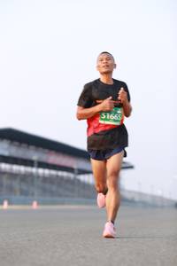 BIB: 51665
                            <button type="button" onclick="openModal(10532977)" class="btn btn-primary btn-sm float-right btn-popup" data-toggle="modal" data-target=".modal-high-quality">
                        <i class="fas fa-shopping-cart"></i> Add to Cart
                    </button>
                                            <button type="button" onclick="isThisMe(10532977, true)" class="btn btn-success btn-sm float-right btn-popup btn-isme hidden" data-toggle="tooltip" data-placement="bottom" title="นี่คือรูปของคุณใช่ไหม คลิกที่นี่เพื่อเอาเข้าอัลบั้ม">
                        <i class="fas fa-plus"></i> Add to album
                    </button>
                    <button type="button" onclick="isThisMe(10532977, false)" class="btn btn-warning btn-sm float-right btn-popup btn-isnotme hidden">
                        <i class="fas fa-ban"></i> Remove from album
                    </button>