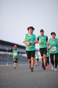 BIB: 1984, 52878
                            <button type="button" onclick="openModal(10537980)" class="btn btn-primary btn-sm float-right btn-popup" data-toggle="modal" data-target=".modal-high-quality">
                        <i class="fas fa-shopping-cart"></i> Add to Cart
                    </button>
                                            <button type="button" onclick="isThisMe(10537980, true)" class="btn btn-success btn-sm float-right btn-popup btn-isme hidden" data-toggle="tooltip" data-placement="bottom" title="นี่คือรูปของคุณใช่ไหม คลิกที่นี่เพื่อเอาเข้าอัลบั้ม">
                        <i class="fas fa-plus"></i> Add to album
                    </button>
                    <button type="button" onclick="isThisMe(10537980, false)" class="btn btn-warning btn-sm float-right btn-popup btn-isnotme hidden">
                        <i class="fas fa-ban"></i> Remove from album
                    </button>