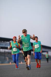 BIB: 50074, 53198, 51309
                            <button type="button" onclick="openModal(10537687)" class="btn btn-primary btn-sm float-right btn-popup" data-toggle="modal" data-target=".modal-high-quality">
                        <i class="fas fa-shopping-cart"></i> Add to Cart
                    </button>
                                            <button type="button" onclick="isThisMe(10537687, true)" class="btn btn-success btn-sm float-right btn-popup btn-isme hidden" data-toggle="tooltip" data-placement="bottom" title="นี่คือรูปของคุณใช่ไหม คลิกที่นี่เพื่อเอาเข้าอัลบั้ม">
                        <i class="fas fa-plus"></i> Add to album
                    </button>
                    <button type="button" onclick="isThisMe(10537687, false)" class="btn btn-warning btn-sm float-right btn-popup btn-isnotme hidden">
                        <i class="fas fa-ban"></i> Remove from album
                    </button>