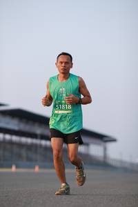 BIB: 51818
                            <button type="button" onclick="openModal(10534175)" class="btn btn-primary btn-sm float-right btn-popup" data-toggle="modal" data-target=".modal-high-quality">
                        <i class="fas fa-shopping-cart"></i> Add to Cart
                    </button>
                                            <button type="button" onclick="isThisMe(10534175, true)" class="btn btn-success btn-sm float-right btn-popup btn-isme hidden" data-toggle="tooltip" data-placement="bottom" title="นี่คือรูปของคุณใช่ไหม คลิกที่นี่เพื่อเอาเข้าอัลบั้ม">
                        <i class="fas fa-plus"></i> Add to album
                    </button>
                    <button type="button" onclick="isThisMe(10534175, false)" class="btn btn-warning btn-sm float-right btn-popup btn-isnotme hidden">
                        <i class="fas fa-ban"></i> Remove from album
                    </button>