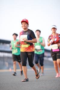 BIB: 50704
                            <button type="button" onclick="openModal(10538204)" class="btn btn-primary btn-sm float-right btn-popup" data-toggle="modal" data-target=".modal-high-quality">
                        <i class="fas fa-shopping-cart"></i> Add to Cart
                    </button>
                                            <button type="button" onclick="isThisMe(10538204, true)" class="btn btn-success btn-sm float-right btn-popup btn-isme hidden" data-toggle="tooltip" data-placement="bottom" title="นี่คือรูปของคุณใช่ไหม คลิกที่นี่เพื่อเอาเข้าอัลบั้ม">
                        <i class="fas fa-plus"></i> Add to album
                    </button>
                    <button type="button" onclick="isThisMe(10538204, false)" class="btn btn-warning btn-sm float-right btn-popup btn-isnotme hidden">
                        <i class="fas fa-ban"></i> Remove from album
                    </button>