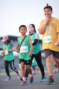 BIB: 52584, 2359
                            <button type="button" onclick="openModal(10542138)" class="btn btn-primary btn-sm float-right btn-popup" data-toggle="modal" data-target=".modal-high-quality">
                        <i class="fas fa-shopping-cart"></i> Add to Cart
                    </button>
                                            <button type="button" onclick="isThisMe(10542138, true)" class="btn btn-success btn-sm float-right btn-popup btn-isme hidden" data-toggle="tooltip" data-placement="bottom" title="นี่คือรูปของคุณใช่ไหม คลิกที่นี่เพื่อเอาเข้าอัลบั้ม">
                        <i class="fas fa-plus"></i> Add to album
                    </button>
                    <button type="button" onclick="isThisMe(10542138, false)" class="btn btn-warning btn-sm float-right btn-popup btn-isnotme hidden">
                        <i class="fas fa-ban"></i> Remove from album
                    </button>