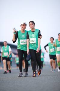 BIB: 53123, 52864
                            <button type="button" onclick="openModal(10542716)" class="btn btn-primary btn-sm float-right btn-popup" data-toggle="modal" data-target=".modal-high-quality">
                        <i class="fas fa-shopping-cart"></i> Add to Cart
                    </button>
                                            <button type="button" onclick="isThisMe(10542716, true)" class="btn btn-success btn-sm float-right btn-popup btn-isme hidden" data-toggle="tooltip" data-placement="bottom" title="นี่คือรูปของคุณใช่ไหม คลิกที่นี่เพื่อเอาเข้าอัลบั้ม">
                        <i class="fas fa-plus"></i> Add to album
                    </button>
                    <button type="button" onclick="isThisMe(10542716, false)" class="btn btn-warning btn-sm float-right btn-popup btn-isnotme hidden">
                        <i class="fas fa-ban"></i> Remove from album
                    </button>