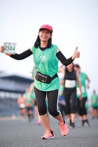 BIB: 2504
                            <button type="button" onclick="openModal(10541633)" class="btn btn-primary btn-sm float-right btn-popup" data-toggle="modal" data-target=".modal-high-quality">
                        <i class="fas fa-shopping-cart"></i> Add to Cart
                    </button>
                                            <button type="button" onclick="isThisMe(10541633, true)" class="btn btn-success btn-sm float-right btn-popup btn-isme hidden" data-toggle="tooltip" data-placement="bottom" title="นี่คือรูปของคุณใช่ไหม คลิกที่นี่เพื่อเอาเข้าอัลบั้ม">
                        <i class="fas fa-plus"></i> Add to album
                    </button>
                    <button type="button" onclick="isThisMe(10541633, false)" class="btn btn-warning btn-sm float-right btn-popup btn-isnotme hidden">
                        <i class="fas fa-ban"></i> Remove from album
                    </button>