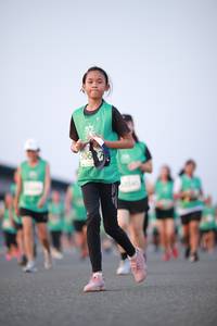 BIB: 506
                            <button type="button" onclick="openModal(10541408)" class="btn btn-primary btn-sm float-right btn-popup" data-toggle="modal" data-target=".modal-high-quality">
                        <i class="fas fa-shopping-cart"></i> Add to Cart
                    </button>
                                            <button type="button" onclick="isThisMe(10541408, true)" class="btn btn-success btn-sm float-right btn-popup btn-isme hidden" data-toggle="tooltip" data-placement="bottom" title="นี่คือรูปของคุณใช่ไหม คลิกที่นี่เพื่อเอาเข้าอัลบั้ม">
                        <i class="fas fa-plus"></i> Add to album
                    </button>
                    <button type="button" onclick="isThisMe(10541408, false)" class="btn btn-warning btn-sm float-right btn-popup btn-isnotme hidden">
                        <i class="fas fa-ban"></i> Remove from album
                    </button>