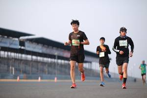 BIB: 52473
                            <button type="button" onclick="openModal(10533469)" class="btn btn-primary btn-sm float-right btn-popup" data-toggle="modal" data-target=".modal-high-quality">
                        <i class="fas fa-shopping-cart"></i> Add to Cart
                    </button>
                                            <button type="button" onclick="isThisMe(10533469, true)" class="btn btn-success btn-sm float-right btn-popup btn-isme hidden" data-toggle="tooltip" data-placement="bottom" title="นี่คือรูปของคุณใช่ไหม คลิกที่นี่เพื่อเอาเข้าอัลบั้ม">
                        <i class="fas fa-plus"></i> Add to album
                    </button>
                    <button type="button" onclick="isThisMe(10533469, false)" class="btn btn-warning btn-sm float-right btn-popup btn-isnotme hidden">
                        <i class="fas fa-ban"></i> Remove from album
                    </button>