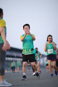 BIB: 80223, 2688
                            <button type="button" onclick="openModal(10542809)" class="btn btn-primary btn-sm float-right btn-popup" data-toggle="modal" data-target=".modal-high-quality">
                        <i class="fas fa-shopping-cart"></i> Add to Cart
                    </button>
                                            <button type="button" onclick="isThisMe(10542809, true)" class="btn btn-success btn-sm float-right btn-popup btn-isme hidden" data-toggle="tooltip" data-placement="bottom" title="นี่คือรูปของคุณใช่ไหม คลิกที่นี่เพื่อเอาเข้าอัลบั้ม">
                        <i class="fas fa-plus"></i> Add to album
                    </button>
                    <button type="button" onclick="isThisMe(10542809, false)" class="btn btn-warning btn-sm float-right btn-popup btn-isnotme hidden">
                        <i class="fas fa-ban"></i> Remove from album
                    </button>