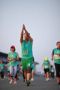 BIB: 83353, 80243
                            <button type="button" onclick="openModal(10538750)" class="btn btn-primary btn-sm float-right btn-popup" data-toggle="modal" data-target=".modal-high-quality">
                        <i class="fas fa-shopping-cart"></i> Add to Cart
                    </button>
                                            <button type="button" onclick="isThisMe(10538750, true)" class="btn btn-success btn-sm float-right btn-popup btn-isme hidden" data-toggle="tooltip" data-placement="bottom" title="นี่คือรูปของคุณใช่ไหม คลิกที่นี่เพื่อเอาเข้าอัลบั้ม">
                        <i class="fas fa-plus"></i> Add to album
                    </button>
                    <button type="button" onclick="isThisMe(10538750, false)" class="btn btn-warning btn-sm float-right btn-popup btn-isnotme hidden">
                        <i class="fas fa-ban"></i> Remove from album
                    </button>