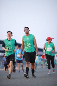 BIB: 4727, 51800, 53022
                            <button type="button" onclick="openModal(10542894)" class="btn btn-primary btn-sm float-right btn-popup" data-toggle="modal" data-target=".modal-high-quality">
                        <i class="fas fa-shopping-cart"></i> Add to Cart
                    </button>
                                            <button type="button" onclick="isThisMe(10542894, true)" class="btn btn-success btn-sm float-right btn-popup btn-isme hidden" data-toggle="tooltip" data-placement="bottom" title="นี่คือรูปของคุณใช่ไหม คลิกที่นี่เพื่อเอาเข้าอัลบั้ม">
                        <i class="fas fa-plus"></i> Add to album
                    </button>
                    <button type="button" onclick="isThisMe(10542894, false)" class="btn btn-warning btn-sm float-right btn-popup btn-isnotme hidden">
                        <i class="fas fa-ban"></i> Remove from album
                    </button>