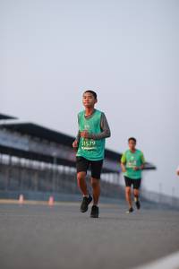 BIB: 1579
                            <button type="button" onclick="openModal(10535621)" class="btn btn-primary btn-sm float-right btn-popup" data-toggle="modal" data-target=".modal-high-quality">
                        <i class="fas fa-shopping-cart"></i> Add to Cart
                    </button>
                                            <button type="button" onclick="isThisMe(10535621, true)" class="btn btn-success btn-sm float-right btn-popup btn-isme hidden" data-toggle="tooltip" data-placement="bottom" title="นี่คือรูปของคุณใช่ไหม คลิกที่นี่เพื่อเอาเข้าอัลบั้ม">
                        <i class="fas fa-plus"></i> Add to album
                    </button>
                    <button type="button" onclick="isThisMe(10535621, false)" class="btn btn-warning btn-sm float-right btn-popup btn-isnotme hidden">
                        <i class="fas fa-ban"></i> Remove from album
                    </button>