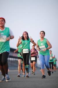 BIB: 2782, 52583, 50648
                            <button type="button" onclick="openModal(10538328)" class="btn btn-primary btn-sm float-right btn-popup" data-toggle="modal" data-target=".modal-high-quality">
                        <i class="fas fa-shopping-cart"></i> Add to Cart
                    </button>
                                            <button type="button" onclick="isThisMe(10538328, true)" class="btn btn-success btn-sm float-right btn-popup btn-isme hidden" data-toggle="tooltip" data-placement="bottom" title="นี่คือรูปของคุณใช่ไหม คลิกที่นี่เพื่อเอาเข้าอัลบั้ม">
                        <i class="fas fa-plus"></i> Add to album
                    </button>
                    <button type="button" onclick="isThisMe(10538328, false)" class="btn btn-warning btn-sm float-right btn-popup btn-isnotme hidden">
                        <i class="fas fa-ban"></i> Remove from album
                    </button>