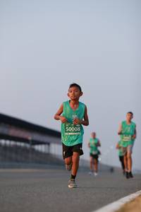 BIB: 50008
                            <button type="button" onclick="openModal(10534450)" class="btn btn-primary btn-sm float-right btn-popup" data-toggle="modal" data-target=".modal-high-quality">
                        <i class="fas fa-shopping-cart"></i> Add to Cart
                    </button>
                                            <button type="button" onclick="isThisMe(10534450, true)" class="btn btn-success btn-sm float-right btn-popup btn-isme hidden" data-toggle="tooltip" data-placement="bottom" title="นี่คือรูปของคุณใช่ไหม คลิกที่นี่เพื่อเอาเข้าอัลบั้ม">
                        <i class="fas fa-plus"></i> Add to album
                    </button>
                    <button type="button" onclick="isThisMe(10534450, false)" class="btn btn-warning btn-sm float-right btn-popup btn-isnotme hidden">
                        <i class="fas fa-ban"></i> Remove from album
                    </button>