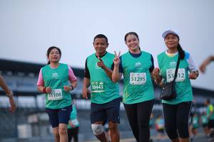 BIB: 51295, 50443, 1108
                            <button type="button" onclick="openModal(10562808)" class="btn btn-primary btn-sm float-right btn-popup" data-toggle="modal" data-target=".modal-high-quality">
                        <i class="fas fa-shopping-cart"></i> Add to Cart
                    </button>
                                            <button type="button" onclick="isThisMe(10562808, true)" class="btn btn-success btn-sm float-right btn-popup btn-isme hidden" data-toggle="tooltip" data-placement="bottom" title="นี่คือรูปของคุณใช่ไหม คลิกที่นี่เพื่อเอาเข้าอัลบั้ม">
                        <i class="fas fa-plus"></i> Add to album
                    </button>
                    <button type="button" onclick="isThisMe(10562808, false)" class="btn btn-warning btn-sm float-right btn-popup btn-isnotme hidden">
                        <i class="fas fa-ban"></i> Remove from album
                    </button>