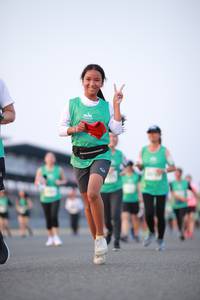 BIB: 
                            <button type="button" onclick="openModal(10541460)" class="btn btn-primary btn-sm float-right btn-popup" data-toggle="modal" data-target=".modal-high-quality">
                        <i class="fas fa-shopping-cart"></i> Add to Cart
                    </button>
                                            <button type="button" onclick="isThisMe(10541460, true)" class="btn btn-success btn-sm float-right btn-popup btn-isme hidden" data-toggle="tooltip" data-placement="bottom" title="นี่คือรูปของคุณใช่ไหม คลิกที่นี่เพื่อเอาเข้าอัลบั้ม">
                        <i class="fas fa-plus"></i> Add to album
                    </button>
                    <button type="button" onclick="isThisMe(10541460, false)" class="btn btn-warning btn-sm float-right btn-popup btn-isnotme hidden">
                        <i class="fas fa-ban"></i> Remove from album
                    </button>