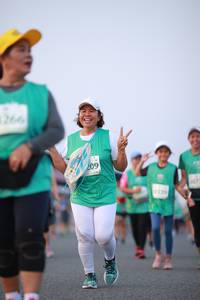 BIB: 266, 209
                            <button type="button" onclick="openModal(10542989)" class="btn btn-primary btn-sm float-right btn-popup" data-toggle="modal" data-target=".modal-high-quality">
                        <i class="fas fa-shopping-cart"></i> Add to Cart
                    </button>
                                            <button type="button" onclick="isThisMe(10542989, true)" class="btn btn-success btn-sm float-right btn-popup btn-isme hidden" data-toggle="tooltip" data-placement="bottom" title="นี่คือรูปของคุณใช่ไหม คลิกที่นี่เพื่อเอาเข้าอัลบั้ม">
                        <i class="fas fa-plus"></i> Add to album
                    </button>
                    <button type="button" onclick="isThisMe(10542989, false)" class="btn btn-warning btn-sm float-right btn-popup btn-isnotme hidden">
                        <i class="fas fa-ban"></i> Remove from album
                    </button>