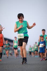 BIB: 52862
                            <button type="button" onclick="openModal(10541312)" class="btn btn-primary btn-sm float-right btn-popup" data-toggle="modal" data-target=".modal-high-quality">
                        <i class="fas fa-shopping-cart"></i> Add to Cart
                    </button>
                                            <button type="button" onclick="isThisMe(10541312, true)" class="btn btn-success btn-sm float-right btn-popup btn-isme hidden" data-toggle="tooltip" data-placement="bottom" title="นี่คือรูปของคุณใช่ไหม คลิกที่นี่เพื่อเอาเข้าอัลบั้ม">
                        <i class="fas fa-plus"></i> Add to album
                    </button>
                    <button type="button" onclick="isThisMe(10541312, false)" class="btn btn-warning btn-sm float-right btn-popup btn-isnotme hidden">
                        <i class="fas fa-ban"></i> Remove from album
                    </button>