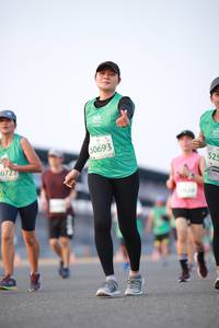 BIB: 50693, 525, 0727
                            <button type="button" onclick="openModal(10540893)" class="btn btn-primary btn-sm float-right btn-popup" data-toggle="modal" data-target=".modal-high-quality">
                        <i class="fas fa-shopping-cart"></i> Add to Cart
                    </button>
                                            <button type="button" onclick="isThisMe(10540893, true)" class="btn btn-success btn-sm float-right btn-popup btn-isme hidden" data-toggle="tooltip" data-placement="bottom" title="นี่คือรูปของคุณใช่ไหม คลิกที่นี่เพื่อเอาเข้าอัลบั้ม">
                        <i class="fas fa-plus"></i> Add to album
                    </button>
                    <button type="button" onclick="isThisMe(10540893, false)" class="btn btn-warning btn-sm float-right btn-popup btn-isnotme hidden">
                        <i class="fas fa-ban"></i> Remove from album
                    </button>