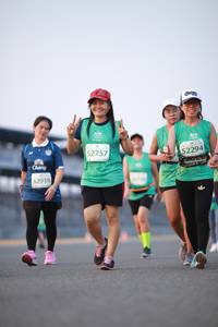 BIB: 52757, 52294, 52918
                            <button type="button" onclick="openModal(10541090)" class="btn btn-primary btn-sm float-right btn-popup" data-toggle="modal" data-target=".modal-high-quality">
                        <i class="fas fa-shopping-cart"></i> Add to Cart
                    </button>
                                            <button type="button" onclick="isThisMe(10541090, true)" class="btn btn-success btn-sm float-right btn-popup btn-isme hidden" data-toggle="tooltip" data-placement="bottom" title="นี่คือรูปของคุณใช่ไหม คลิกที่นี่เพื่อเอาเข้าอัลบั้ม">
                        <i class="fas fa-plus"></i> Add to album
                    </button>
                    <button type="button" onclick="isThisMe(10541090, false)" class="btn btn-warning btn-sm float-right btn-popup btn-isnotme hidden">
                        <i class="fas fa-ban"></i> Remove from album
                    </button>