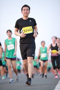 BIB: 53444, 12957
                            <button type="button" onclick="openModal(10542432)" class="btn btn-primary btn-sm float-right btn-popup" data-toggle="modal" data-target=".modal-high-quality">
                        <i class="fas fa-shopping-cart"></i> Add to Cart
                    </button>
                                            <button type="button" onclick="isThisMe(10542432, true)" class="btn btn-success btn-sm float-right btn-popup btn-isme hidden" data-toggle="tooltip" data-placement="bottom" title="นี่คือรูปของคุณใช่ไหม คลิกที่นี่เพื่อเอาเข้าอัลบั้ม">
                        <i class="fas fa-plus"></i> Add to album
                    </button>
                    <button type="button" onclick="isThisMe(10542432, false)" class="btn btn-warning btn-sm float-right btn-popup btn-isnotme hidden">
                        <i class="fas fa-ban"></i> Remove from album
                    </button>