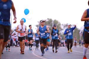 BIB: 82102, 45590
                            <button type="button" onclick="openModal(12881584)" class="btn btn-primary btn-sm float-right btn-popup" data-toggle="modal" data-target=".modal-high-quality">
                        <i class="fas fa-shopping-cart"></i> Add to Cart
                    </button>
                                            <button type="button" onclick="isThisMe(12881584, true)" class="btn btn-success btn-sm float-right btn-popup btn-isme hidden" data-toggle="tooltip" data-placement="bottom" title="นี่คือรูปของคุณใช่ไหม คลิกที่นี่เพื่อเอาเข้าอัลบั้ม">
                        <i class="fas fa-plus"></i> Add to album
                    </button>
                    <button type="button" onclick="isThisMe(12881584, false)" class="btn btn-warning btn-sm float-right btn-popup btn-isnotme hidden">
                        <i class="fas fa-ban"></i> Remove from album
                    </button>
