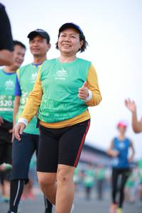 BIB: 520
                            <button type="button" onclick="openModal(10562375)" class="btn btn-primary btn-sm float-right btn-popup" data-toggle="modal" data-target=".modal-high-quality">
                        <i class="fas fa-shopping-cart"></i> Add to Cart
                    </button>
                                            <button type="button" onclick="isThisMe(10562375, true)" class="btn btn-success btn-sm float-right btn-popup btn-isme hidden" data-toggle="tooltip" data-placement="bottom" title="นี่คือรูปของคุณใช่ไหม คลิกที่นี่เพื่อเอาเข้าอัลบั้ม">
                        <i class="fas fa-plus"></i> Add to album
                    </button>
                    <button type="button" onclick="isThisMe(10562375, false)" class="btn btn-warning btn-sm float-right btn-popup btn-isnotme hidden">
                        <i class="fas fa-ban"></i> Remove from album
                    </button>
