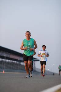 BIB: 2075
                            <button type="button" onclick="openModal(10535393)" class="btn btn-primary btn-sm float-right btn-popup" data-toggle="modal" data-target=".modal-high-quality">
                        <i class="fas fa-shopping-cart"></i> Add to Cart
                    </button>
                                            <button type="button" onclick="isThisMe(10535393, true)" class="btn btn-success btn-sm float-right btn-popup btn-isme hidden" data-toggle="tooltip" data-placement="bottom" title="นี่คือรูปของคุณใช่ไหม คลิกที่นี่เพื่อเอาเข้าอัลบั้ม">
                        <i class="fas fa-plus"></i> Add to album
                    </button>
                    <button type="button" onclick="isThisMe(10535393, false)" class="btn btn-warning btn-sm float-right btn-popup btn-isnotme hidden">
                        <i class="fas fa-ban"></i> Remove from album
                    </button>