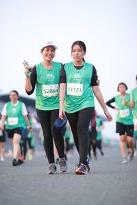 BIB: 53123, 52864
                            <button type="button" onclick="openModal(10542720)" class="btn btn-primary btn-sm float-right btn-popup" data-toggle="modal" data-target=".modal-high-quality">
                        <i class="fas fa-shopping-cart"></i> Add to Cart
                    </button>
                                            <button type="button" onclick="isThisMe(10542720, true)" class="btn btn-success btn-sm float-right btn-popup btn-isme hidden" data-toggle="tooltip" data-placement="bottom" title="นี่คือรูปของคุณใช่ไหม คลิกที่นี่เพื่อเอาเข้าอัลบั้ม">
                        <i class="fas fa-plus"></i> Add to album
                    </button>
                    <button type="button" onclick="isThisMe(10542720, false)" class="btn btn-warning btn-sm float-right btn-popup btn-isnotme hidden">
                        <i class="fas fa-ban"></i> Remove from album
                    </button>