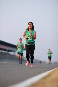 BIB: 1542
                            <button type="button" onclick="openModal(10534808)" class="btn btn-primary btn-sm float-right btn-popup" data-toggle="modal" data-target=".modal-high-quality">
                        <i class="fas fa-shopping-cart"></i> Add to Cart
                    </button>
                                            <button type="button" onclick="isThisMe(10534808, true)" class="btn btn-success btn-sm float-right btn-popup btn-isme hidden" data-toggle="tooltip" data-placement="bottom" title="นี่คือรูปของคุณใช่ไหม คลิกที่นี่เพื่อเอาเข้าอัลบั้ม">
                        <i class="fas fa-plus"></i> Add to album
                    </button>
                    <button type="button" onclick="isThisMe(10534808, false)" class="btn btn-warning btn-sm float-right btn-popup btn-isnotme hidden">
                        <i class="fas fa-ban"></i> Remove from album
                    </button>